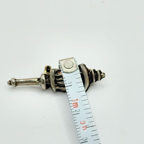 5/$25 Vintage two tone torch lamp brooch pin - Picture 7 of 7